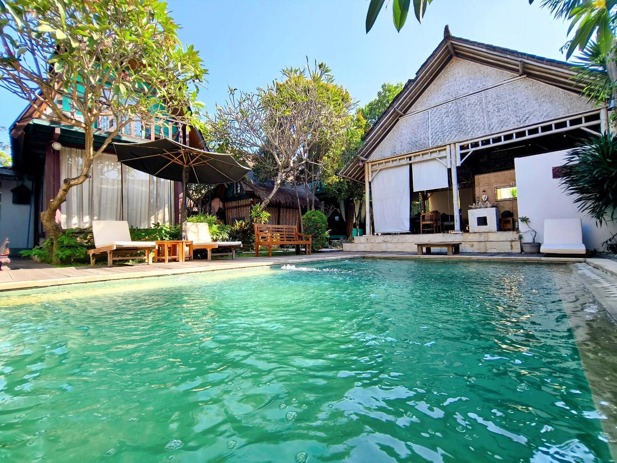 Panda Lumbung Acomodação com café da manhã Sanur Exterior foto