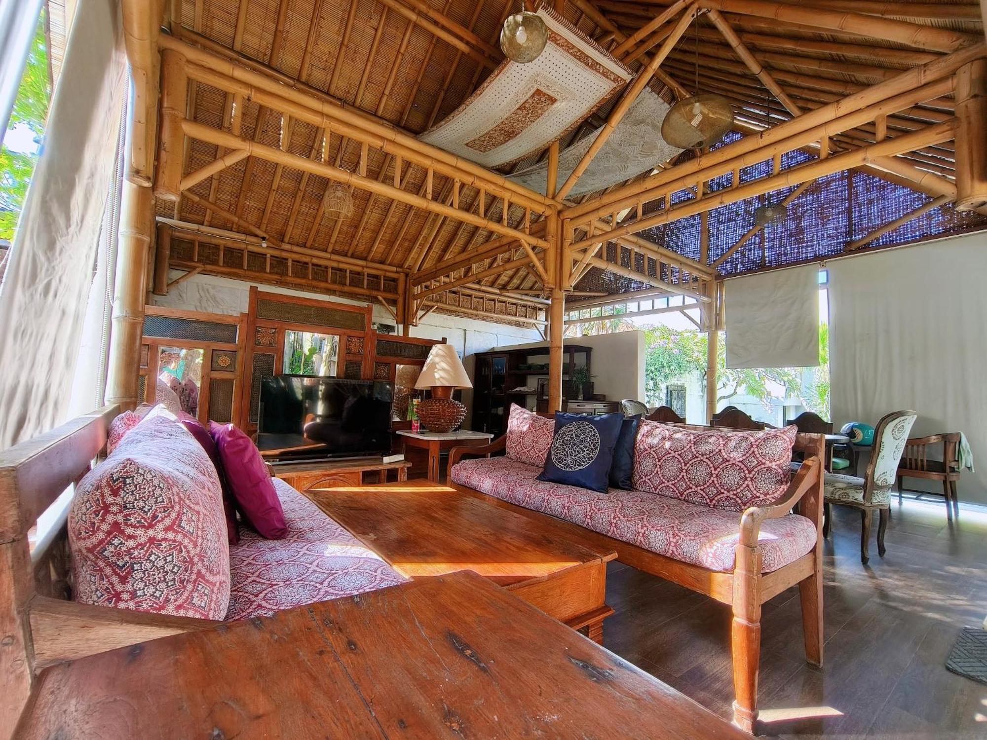 Panda Lumbung Acomodação com café da manhã Sanur Exterior foto