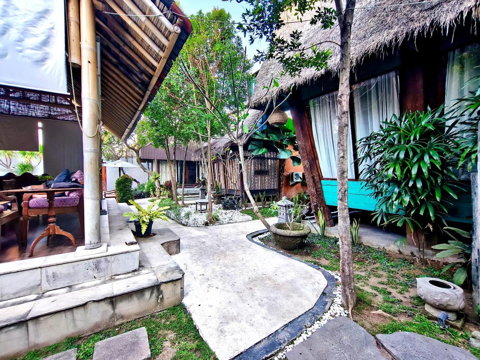 Panda Lumbung Acomodação com café da manhã Sanur Exterior foto