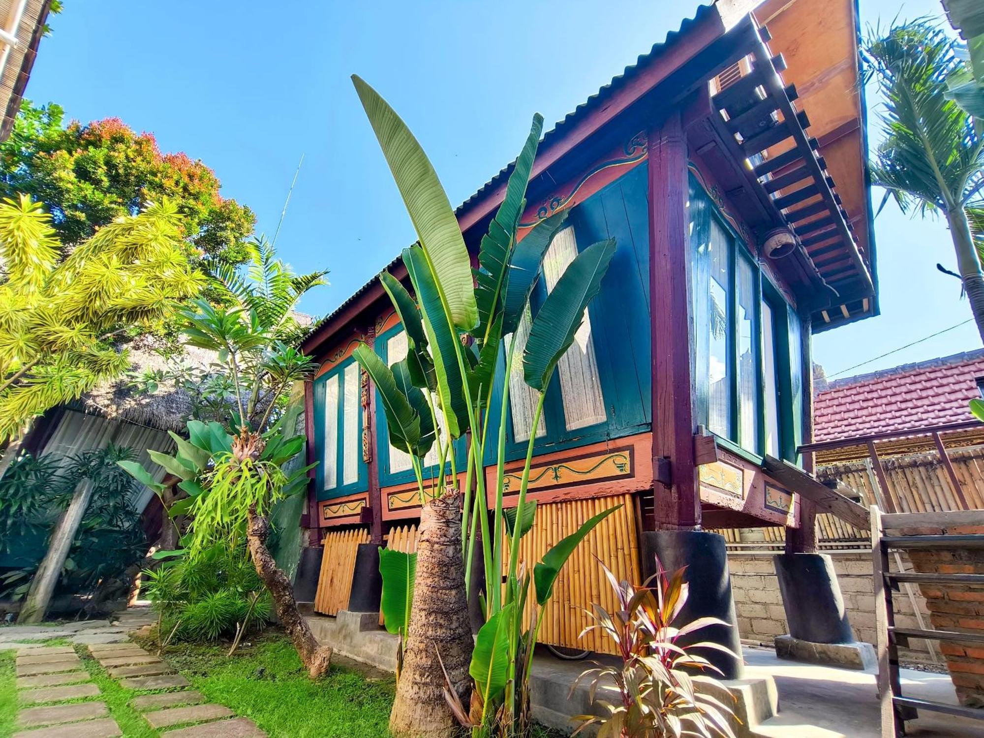 Panda Lumbung Acomodação com café da manhã Sanur Exterior foto